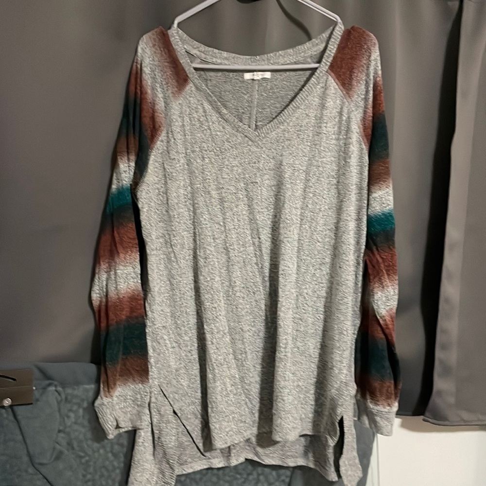 Maurices Large Sweater